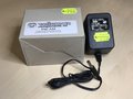 Netadapter-uitgang-9.5V-DC--(-9V-)---550mA--ingang-230VAC